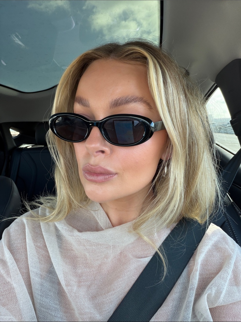 Black Oval Sunglasses - Classic Women’s Shades